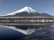 Mount Fuji in Winter (03:59)