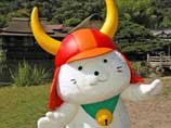 Mascots Making Waves