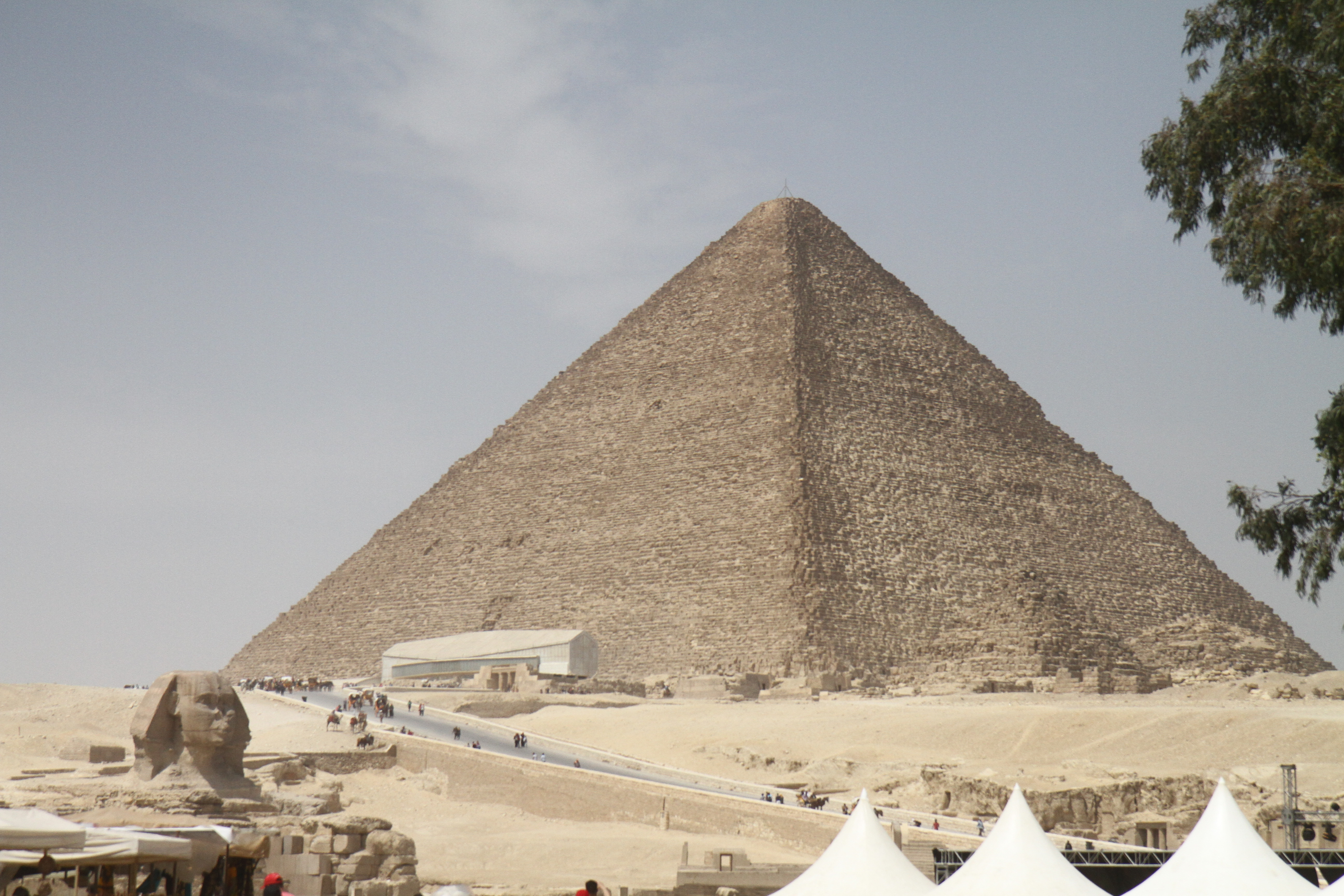 The Khufu Pyramid, with the Sphinx to the front left.