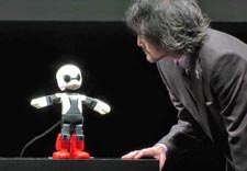 Kirobo talks to the robot developer