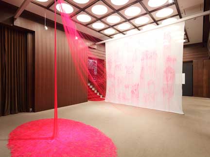 "Thin Membrane / Pictures Come Down," a work by Aiko Tezuka at "Stitch by Stitch." Photo courtesy of Tokyo Metropolitan Teien Art Museum