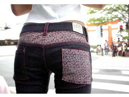 Cherry-blossom-patterned jeans. (C)Kyoto Denim