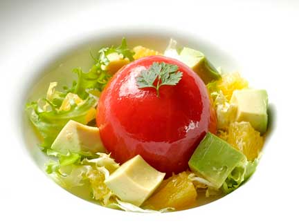 Whole tomato salad. (C)Celeb de Tomato