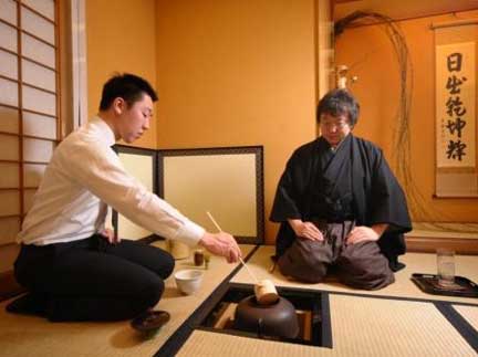 A tea ceremony lesson in progress.