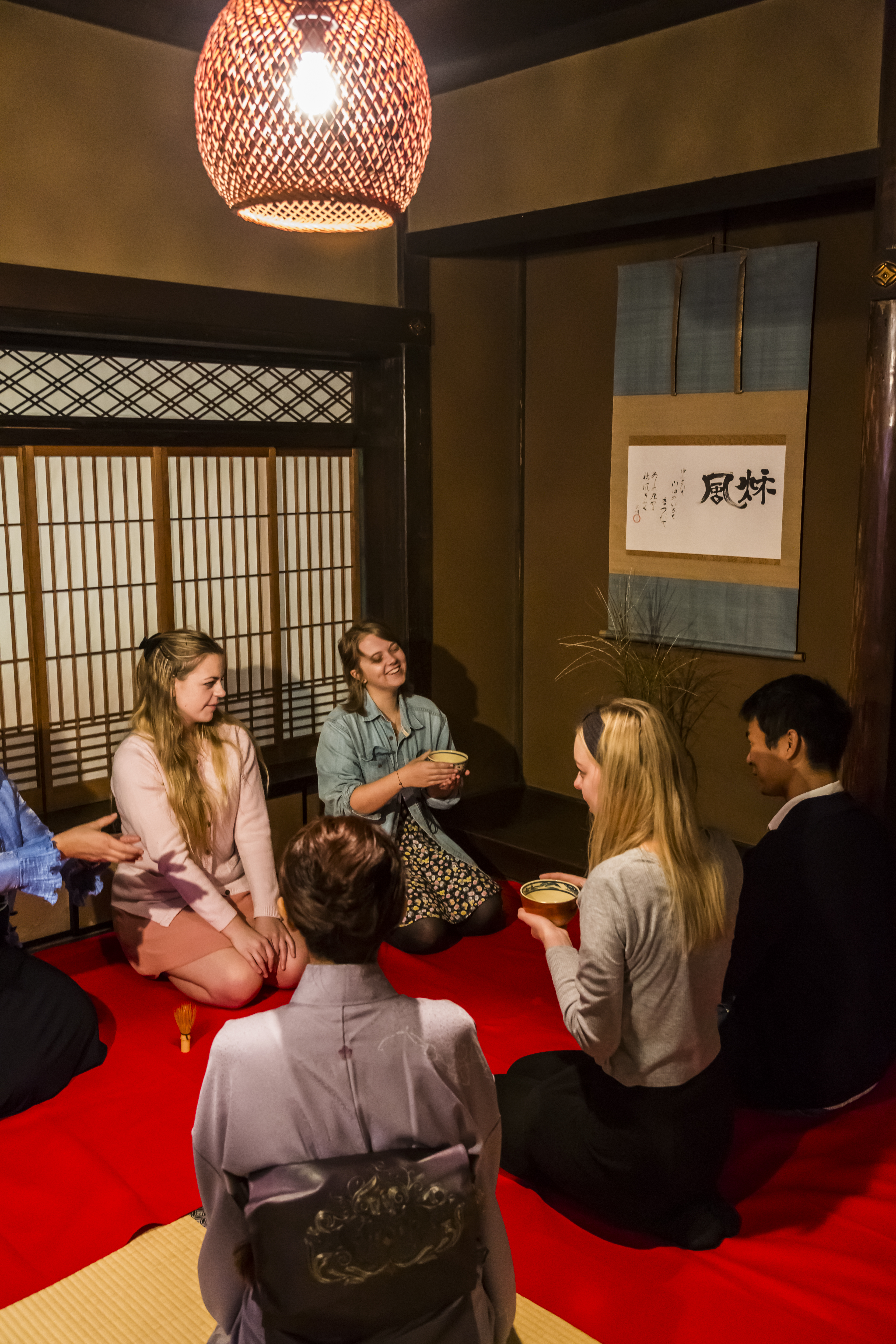 A “Tea Ceremony Experience for Beginners” session (at the Edo-Tokyo Open Air Architectural Museum)