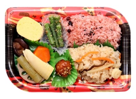 L’osekihan se trouve dans les repas bento. De nos jours, l’osekihan est consommé de manière décontractée quelle que soit l’occasion.