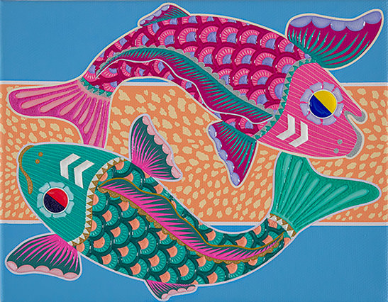 A-UN Carp, an art piece by KYOMORI Kohei featuring two colorful carp. (Photo courtesy of Kohei Kyomori, A-UN Carp, 2025© Kohei Kyomori / Courtesy of WHITESTONE GALLERY)